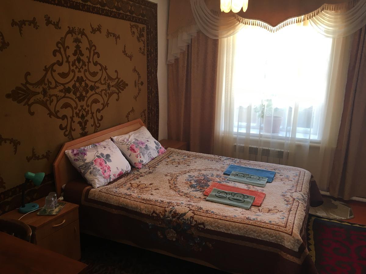 Guest House Baytur Kochkor Exterior foto