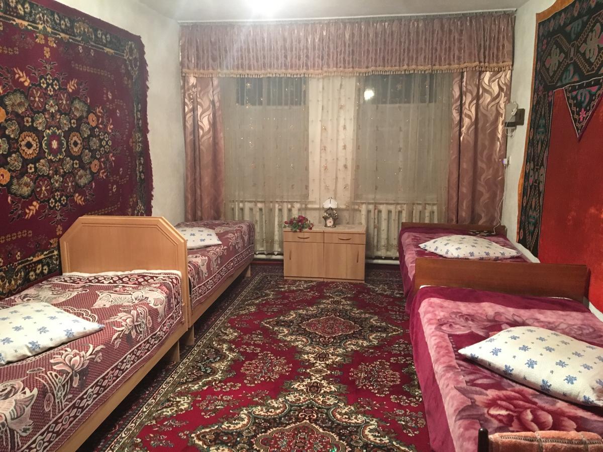 Guest House Baytur Kochkor Exterior foto